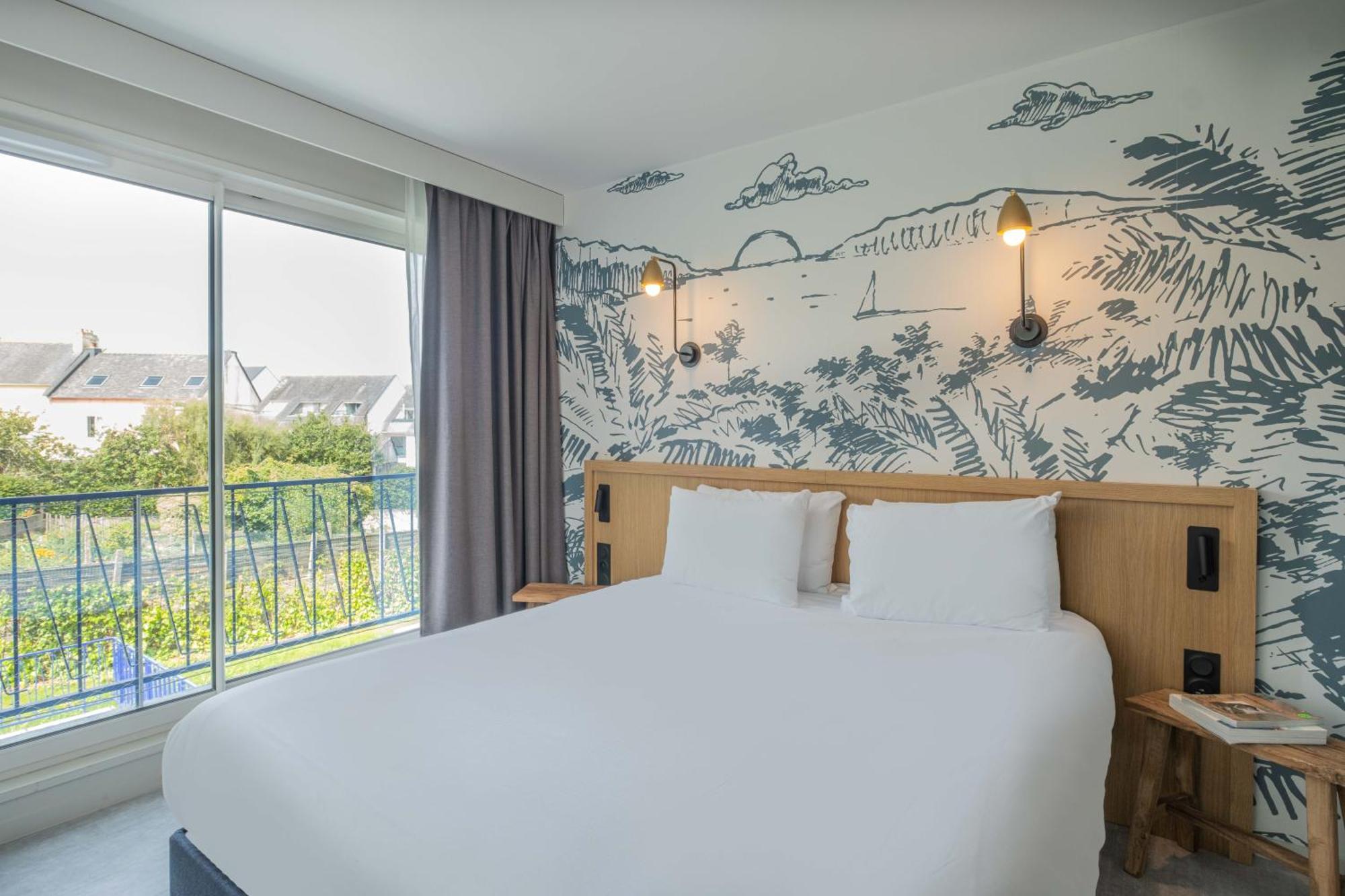 L'Escale Marine, The Originals Relais Hotel Crozon Exterior photo